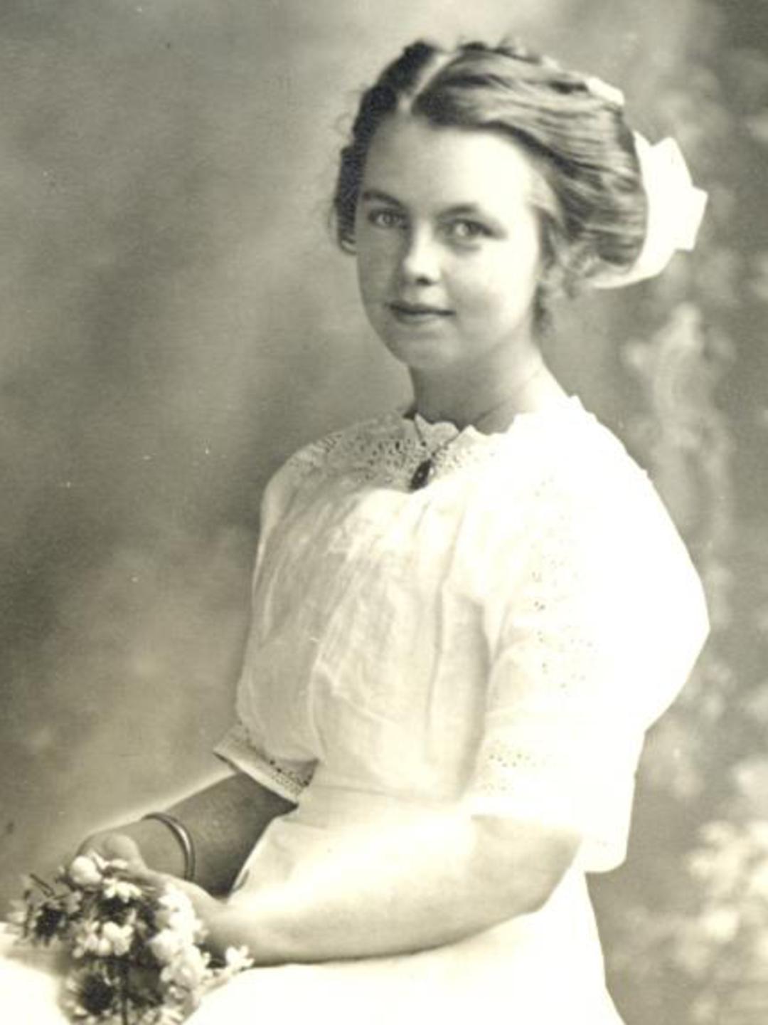 Olive Ann Jones (1829 - 1914) Profile